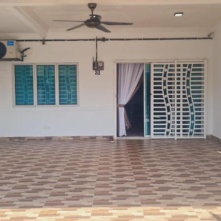 فيلا Anjung Klia House 31 With Neflix بانتينغ المظهر الخارجي الصورة